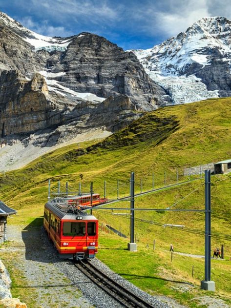 switzerland Jungfraujoch europe rail vacations Jungfraujoch Switzerland, Switzerland Mountains, Dream Proposal, Switzerland Vacation, Scenic Train Rides, World Countries, Travel Germany, On Top Of The World, Train Ride