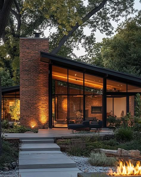 70s Aesthetic House Exterior, Modern Mid Century Home Exterior, Black Wood And Stone House Exterior, Small Mid Century House Exterior, Modern Home Build, Danish Home Exterior, Traditional Modern Home Exterior, 70’s House Exterior, Mid Century Modern Mountain Home