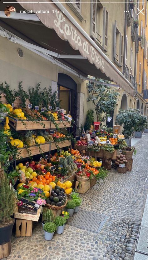 Mercado Aesthetic, Supermarket Aesthetic, Italian Market, Italian Village, Italy Aesthetic, Farm Stand, Outdoor Market, Italian Summer, European Summer