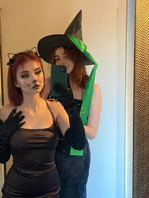 Witch And Cat Halloween Costume, Cat And Witch Costume, Black Cat Makeup Halloween Pretty, Cat Couple Costume Halloween, Black Cat And Witch Costume, Cute Black Cat Costume, Cute Cat Halloween Costumes For Women, Witch And Black Cat Costume, Witch And Cat Costume