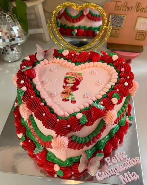 Strawberry Shortcake has been on my list for so long and I finally got to make one 🥹🍓 Obsessed with her!! It’s a yummy tres leches cake with fresh strawberries!! 🤤 #strawberryshortcake #vintage #vintageheartcake #tresleches #treslechescake #strawberry Strawberry Tres Leches Cake Decoration, Strawberry Shortcake Vintage Cake, Strawberry’s And Cream, Strawberry Shortcake Heart Cake, Holiday Birthday Cake, Adult Strawberry Shortcake Party, Strawberry Shortcake 90s, Cute Girly Cakes, Strawberry Shortcake Baby Shower Cake