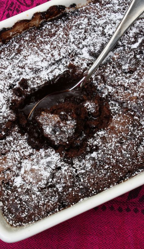 Self Saucing Chocolate Pudding, Self Saucing Pudding, Chocolate Pudding Cake, Cauliflowers, Coconut Dessert, Chocolate Pudding Recipes, Winter Comfort Food, Baileys Irish Cream, Winter Desserts