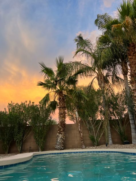 Arizona sunsets by the pool Pool Arizona, Arizona Pools, Pool Sunset, Arizona Aesthetic, Arizona Trip, Arizona Sunset, Missing Home, Summer 25, To The Mountains