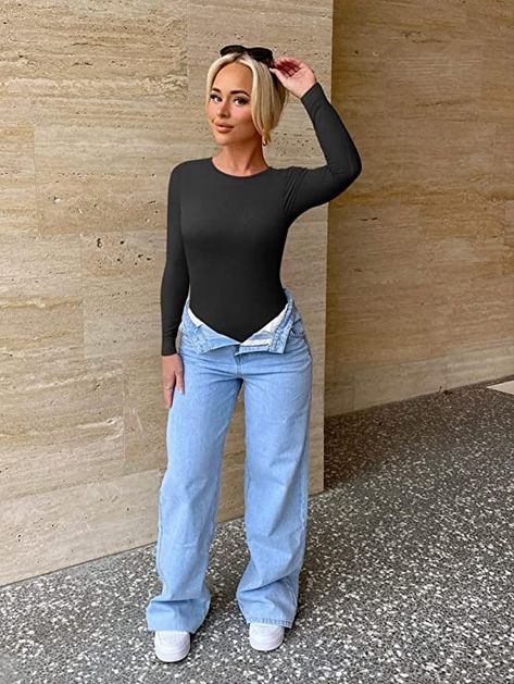 Long Sleeve Bodysuit Outfit Jeans, Long Sleeve Body Suit Outfits, Bodysuit Outfit Jeans Going Out, Black Long Sleeve Bodysuit Outfit, Long Sleeve Bodysuit Outfit, Bodysuit Outfit Jeans, Jeans And Bodysuit, Black Bodysuit Longsleeve, Bodycon Bodysuit