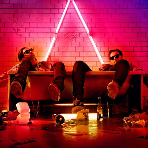 Axwell Ingrosso - More Than You Know Purple Album Covers, Edm Art, Don Diablo, House Mafia, Hip Hop Classics, Swedish House Mafia, Annasophia Robb, Music Album Art, Music Drawings