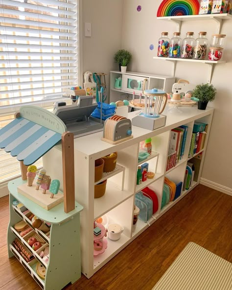 Creative Playroom, Playroom Organization Ideas, Small Playroom, Living Room Playroom, Baby Playroom, Basement Playroom, Girls Playroom, Toddler Playroom, Kids Playroom Decor