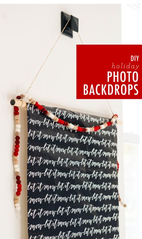 Diy Holiday Backdrop, Christmas Photo Booth Diy, Christmas Backdrops For Photos, Christmas Photo Backdrop Diy, Diy Christmas Photo Backdrop, Wrapping Paper Backdrop, Holiday Party Photo Booth, Diy Scroll, Diy Fotokabine