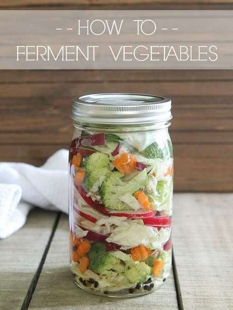 How to easily ferment vegetables for an excellent source of probiotics. How To Make Fermented Foods, Ferment Vegetables, Fermented Vegetables Recipes, Fermenting Vegetables, Fermented Recipes, Fermented Veggies, Fermentation Recipes, Fermented Vegetables, Feel Energized