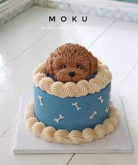 Cute Dog Birthday Cake, Goldendoodle Birthday Cake, Cakes For Dogs Design, Buttercream Puppy Cake, Cakes With Dogs On Them, Dog Theme Cake Ideas, Birthday Cake Puppy Theme, Cute Puppy Cake, Golden Doodle Cupcakes