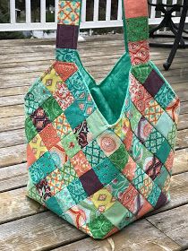 Midi Bag Pattern Free, Patchwork Purses Ideas, Mondo Bag Pattern Free Printable, Mondo Bag Pattern, Mondo Bag Tutorial Free Pattern, Mondo Bag Pattern Free, Patchwork Bags Patterns Free, Fabric Bags Pattern Free, Windmill Bag