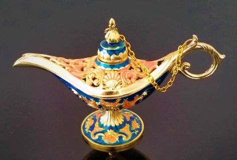 LAMP - ALADDIN STYLE ORNAMENT | Decorative Accessories | Gumtree Australia Newcastle Area - Hamilton | 1180541066 Golden Lamps, European Decor, Retro Crafts, Aladdin Lamp, European Vintage, European Designs, Metal Crafts, Lamp Decor, Small Jewelry