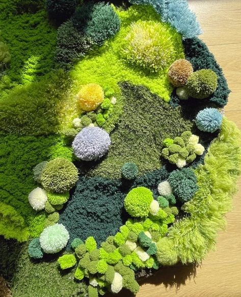 Craft a cosy haven for your feet with our Moss Rug Making Kit! This all-inclusive kit provides everything you need to create a stunning, moss-inspired rug in rich shades of green. Perfect for beginners and experienced crafters alike, this project offers a relaxing and meditative crafting experience. Our Moss Rug Making Kit comes in two delightful options: The Major Mossscape (120cm x 80cm): This impressive rug, complete with a pre-designed template, adds a touch of cosy comfort to any room. Perf Forest Core Bedroom, Diy Moss Rug, Moss Bedroom, Diy Bath Mats, Moss Mat, Unique Cat Trees, Diy Moss, Moss Rug, Weather Crafts