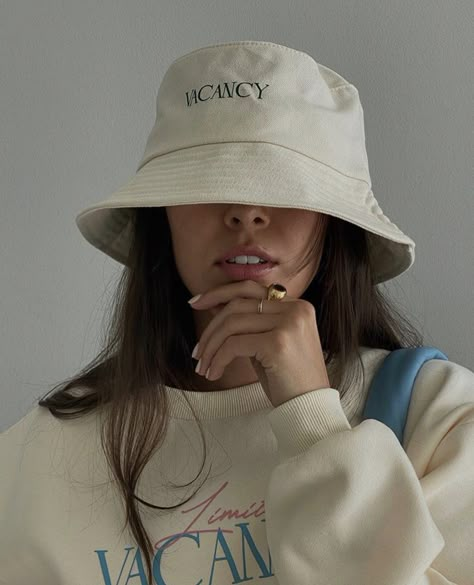 Taylor Album, Bucket Hat Fashion, Embroidered Hat, Bucket Hats, Hat Fashion, Bucket Hat, Swift, Photo Ideas, Summer Fashion