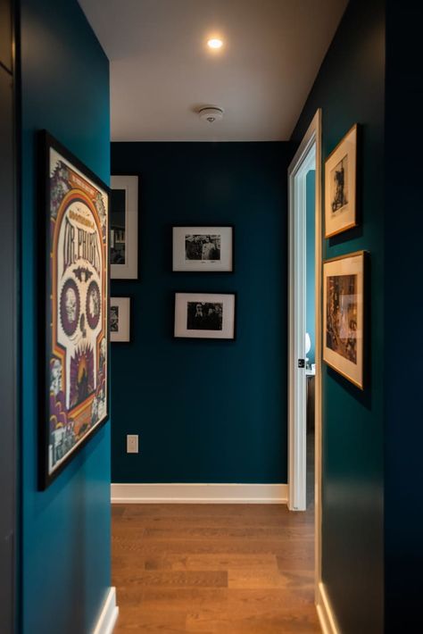 Teal Wall Paint, Teal Hallway, Dark Teal Living Room, Canada Apartment, Teal Wall Colors, Teal Painted Walls, Teal Paint Colors, Teal Accent Walls, Teal Rooms