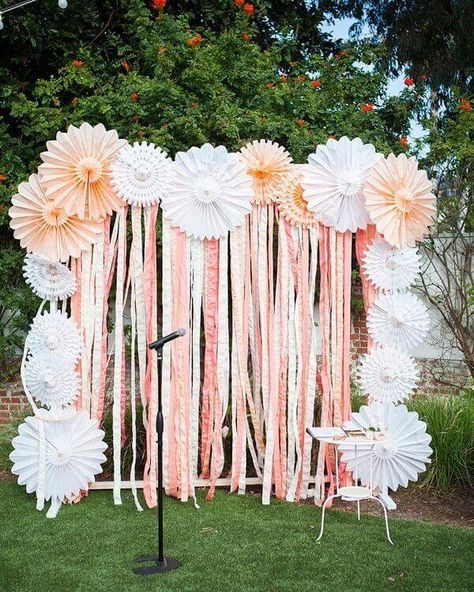 Diy Wedding Planning Checklist, Diy Barbie Party, Diy Pinwheel, Diy Photo Booth Backdrop, Diy Photobooth, Booth Diy, Barbie Party Ideas, Picture Backdrop, Photo Booth Backdrop Wedding