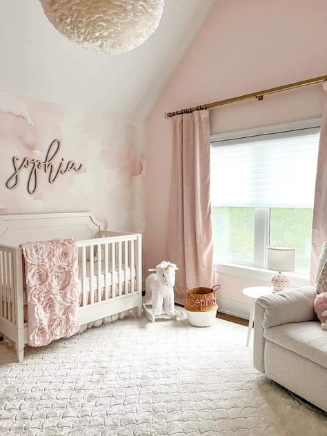 Baby Pink Nursery Ideas, Baby Girl Nursery Pink And White, Pink And White Nursery Ideas, Light Pink Nursery Ideas, Pink Baby Nursery Ideas, Pink Nursery Aesthetic, Pink And Beige Nursery, Pale Pink Nursery, Pink Nursery Ideas