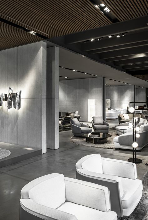 Sofa Showroom Design, Luxury Showroom Design, Furniture Shop Interior Design, Office Furniture Showroom Design, Furniture Showroom Design Concept Stores, Furniture Shop Showroom, Showroom Design Interior, Furniture Showroom Interior Design, Furniture Showroom Interior