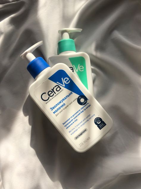 Cera Ve Products Skin Care, Cerave Skincare Aesthetic, Cerave Aesthetic, Cera Ve Aesthetic, Cerave Skin Care, Cera Ve, Cerave Daily Moisturizing Lotion, Cerave Moisturizer, Cerave Cleanser