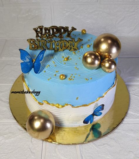 #momisbakeology Boy Cake Ideas Simple, Cakes Design For Men, Best Cake Designs For Men, Blue Simple Cake, Birthday Cake Designs For Boys, Boys Cake Design, Blue Cake Ideas For Men, Simple Birthday Cake For Boys, Blue Cake Designs Birthday