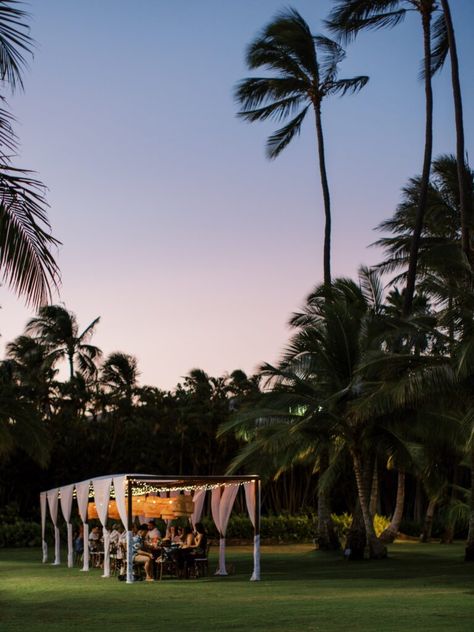 Unveiling the Idyllic Oahu Wedding Venues: Exchanging Vows in Paradise *Updated for 2024* 20 Lanikuhonua Wedding, Arkansas Wedding Venues, Oahu Wedding Venues, Honolulu Wedding, Casual Beach Wedding, Wedding Venues Hawaii, Paradise Wedding, Unique Destination Wedding, Hawaii Destinations