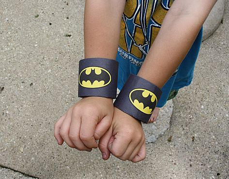 Become your favorite comic book hero with this incredibly thrifty project! DIY Batman Wrist Cuffs Toilet Roll Crafts For Kids, Superhero Cuffs, Batman Crafts, Superhero Craft, Toilet Roll Crafts, Batman Diy, Craft Cardboard, Superhero Art Projects, Superhero Crafts