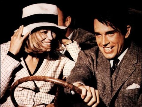 Bonnie And Clyde 1967, 1960s Movies, Bonnie Parker, Nine Movie, Bonnie And Clyde, Gangster Movies, Oliver Stone, American Hustle, Warren Beatty