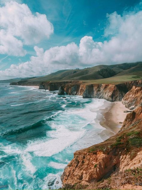 📍Point Reyes National Seashore in CA 🇺🇸 📷:credit to photographer. Point Reyes National Seashore, Oregon Trip, Point Reyes, Oregon Travel, August 19, Best Location, Bay Area, Oregon, Photo Ideas