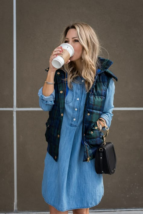 Puffer Vest And Dress Outfit, Denim Dress Shirt Outfit, Denim Dress With Cardigan, Blue Jean Dress Outfit Winter, Puffer Vest With Dress Outfit, Denim Dress With Sweater, Denim Shirt Dress Outfit Fall, Long Sleeve Jean Dress Outfit, Jean Dress Winter Outfit