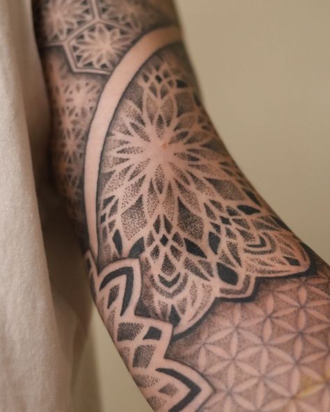 Patterns and mandala’s ❤️ . . . . . #tattoosleeve #mandalasleeve #geometrytattoo #geometricpattern #geometricpatterntattoo #dotworkers #dotworktattoos #patterntattoo #sacredgeometrytattoos #floweroflifetattoo #zwolletattoo #tattoozwolle Sleeve Pattern Tattoo, Geometric Tattoo Filler Patterns, Mandala Sleeve Tattoo Design, Pattern Sleeve Tattoo, Geometric Fine Line Tattoo, Dot Shading Tattoo, Mandala Dotwork Tattoo Design, Skull Mandala Tattoo, Moon Tattoo Sleeve