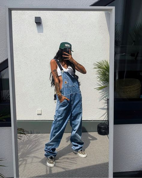 Styling Jumpsuits, Styling Caps, Streetwear High Fashion, Liz Tomforde, Looks Hip Hop, Gal Fashion, Lit Outfits, Overalls Outfit, Fashion Culture