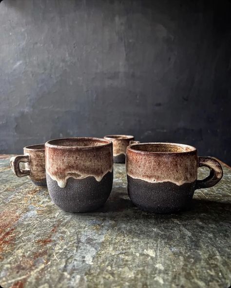 The Gritty Dark Sibling of Mid Fire Black by Keane Ceramics, Dark Matter has quickly become one of Australia's favourite clays for Potters and Sculptures who love deep tecture. Versatile for the pottery wheel and enough grog for dramatic large hand built pieces. Dark Clay Glaze Ideas, Wood Fired Ceramics, Dark Clay Pottery, Black Clay Pottery, Bear Clay, Wood Fired Pottery, Clay Bear, Black Pottery, Brown Clay