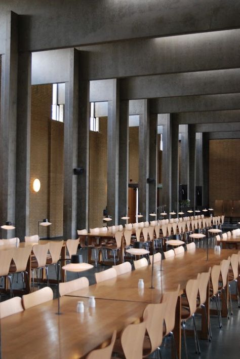 St Catherine's College, Oxford by Arne Jacobsen - cate st hill Arne Jacobsen Architecture, Modern Arcade, Scandinavian Restaurant, Modern Scandinavian Interior, College Architecture, Scandinavian Architecture, Most Luxurious Hotels, St Catherine, Structure Architecture