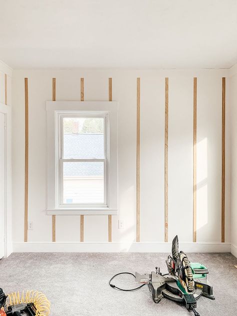 Easy DIY Floor to Ceiling Board and Batten step by step tutorial. Bedroom accent wall. DIY lattice board and batten. Board and Batten wall bedroom detail. Battens On Wall, Diy Wood Board And Batten Wall, Board And Batten To The Ceiling, Easy Diy Board And Batten Accent Wall, Board And Batten Easy Diy, Tall Board And Batten Wall Living Room, How To Do Batten Board Walls, Full Board And Batten Wall Bedroom, Easy Wood Wall Diy