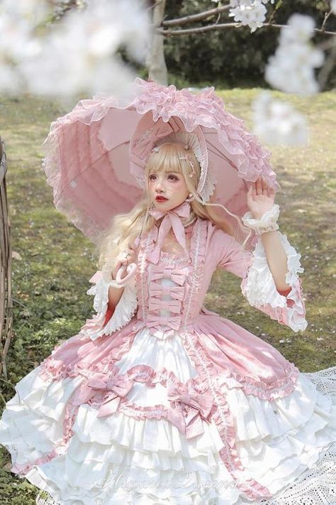 LolitaWardrobe.com Loltia Outfits, Old Japanese Fashion, Japanese Harajuku Fashion, Japanese Kawaii Fashion, Japanese Fashion Kawaii, Japanese Lolita Fashion, Estilo Harajuku, Op Dress, Harajuku Girls