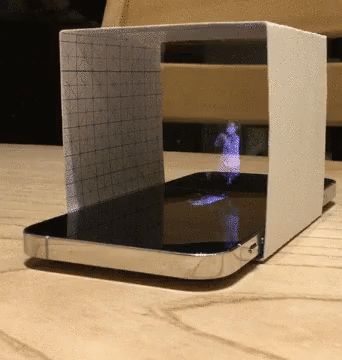 HandicraftRecordBook shares a trick to make a pseudo hologram using your smartphone. #Instructables #technology #hologram #movie Hologram Box Diy, How To Make A Phone Projector, Hologram Box Tutorial, Diy Hologram Projector, Hologram Tutorial, How To Make A Hologram With Your Phone, Diy Hologram, Hologram Screen, 3d Hologram Projector