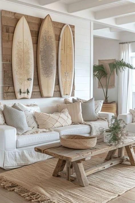 Boho Modern Decor Living Rooms, Surfer Living Room Ideas, Surf Shack Style Home, Surf Style Interior Design, Modern Beach Apartment Decor, Modern Boho Beach House, Surf Cottage Style, Beach Home Interior Design, Beach Aesthetic Apartment