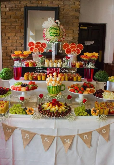 Fruit Bar Wedding Buffet, Fruit Platter Wedding Party Ideas, Fruit Table Display Wedding Dessert Bars, Wedding Fruit Platter Ideas, Fruit Bar Ideas Wedding, Wedding Shower Fruit Display, Easy Brunch Catering Ideas, Fruit Bar Birthday Party, Bridal Fruit Tray