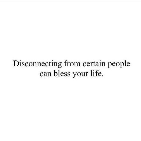 Self Love. Dating. Relationships. God. on Instagram: "Leave a 💯 below if you agree...Recognize and remove the people who don’t belong in your life 👉CLICK THE LINK IN MY BIO👈 and get your copy of He's Lying Sis today or visit www.heslyingsis.com You’re going to love this book. For men check out “He Who Finds A Wife”" God Removing People From Your Life, God Removes To Replace, God Removes People From Your Life, He Who Finds A Wife, Healing Quotes Spiritual, Lost Friends, Daughter Of A King, Time To Heal, Quotes Mom