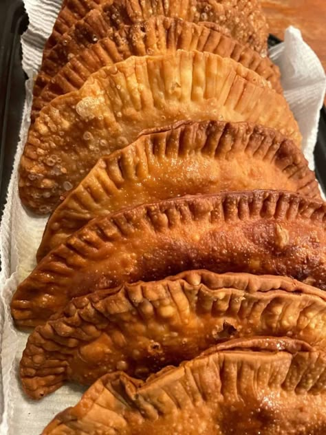 Beef and Cheese Empanadas - Itaira Eats Fried Empanadas Recipe, Beef And Cheese Empanadas, Pastelitos Recipe, Fried Empanadas, Cheese Empanadas Recipe, Potato Empanadas, Beef Empanadas Recipe, Cheese Empanadas, Food To Draw