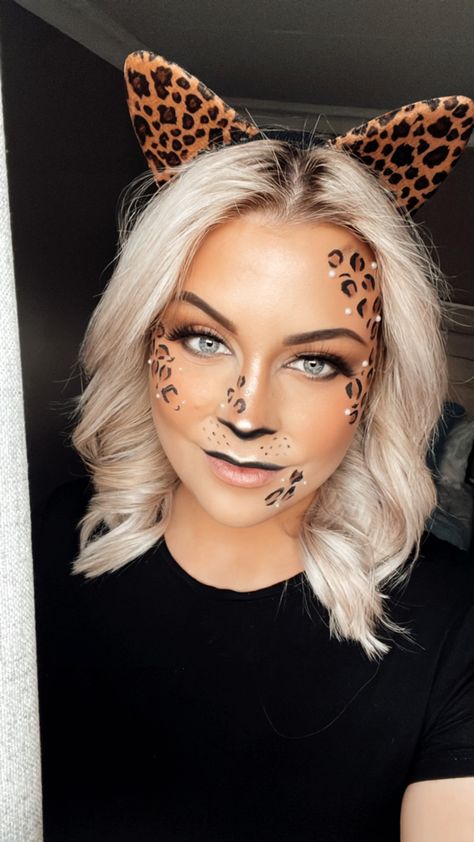 Cheetah/Leopard makeup look for halloween or just a fun event #makeup #cheetahmakeup #leopardmakeup #halloweenmakeup #fantasymakeup #makeuplooks Kitty Halloween Costume For Women, Leopard Cat Halloween Costume, Cheetah Cat Makeup, Easy Leopard Costume, Womens Cheetah Costume, Cheetah Costume Women Halloween, Cheetah Costume Women Halloween Makeup, Lioness Halloween Costume, Simple Leopard Makeup