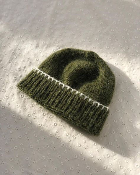 It’s still very much hat weather in the UK, the Blanket Stitch Beanie knitting pattern is on my Website, Etsy and Ravelry 🪲 Suitable for… | Instagram Winter Crochet Beanie, Knitting A Beanie, Cool Crochet Beanie, Knitting Ideas Aesthetic, How To Crochet A Beanie, Aesthetic Beanies, Crochet Beanie Ideas, Beanie Outfit Aesthetic, Beanie Sewing Pattern