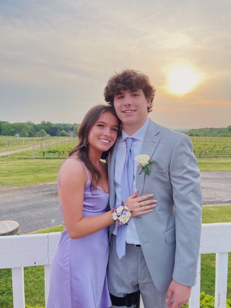 senior ball, prom, senior prom, couples picture, prom inspo pic, inspiration pictures, cute prom Prom Pictures Ideas For Couples, Purple Prom Pictures, Lilac Prom Dress Couple, Cute Couple Dance Pictures, Prom Pics Inspo With Boyfriend, Semi Formal Picture Ideas, Couple Poses Dance, Hoco Photos Couple, Lilac Prom Couple