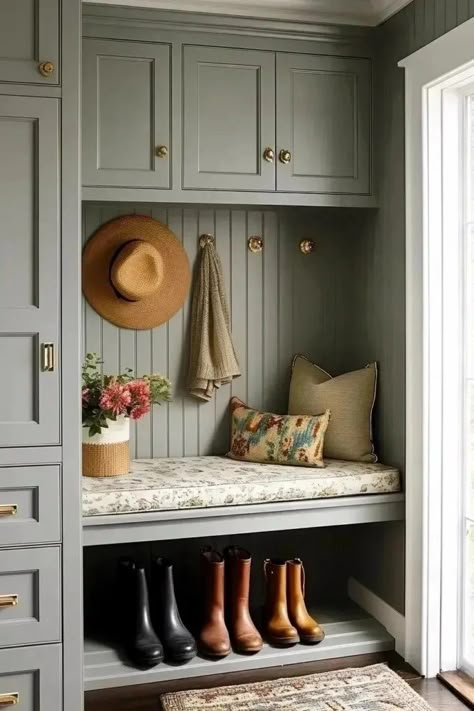 Entrance Way Mudroom, Small Mudroom With Bench, Mudwall Ideas, Hallway Nook Ideas Small Spaces, Small Mudroom Decor, Space Saving Entryway Ideas, Small Entrance Way Storage, Cottage Mudroom Entrance, Porch Converted To Mudroom