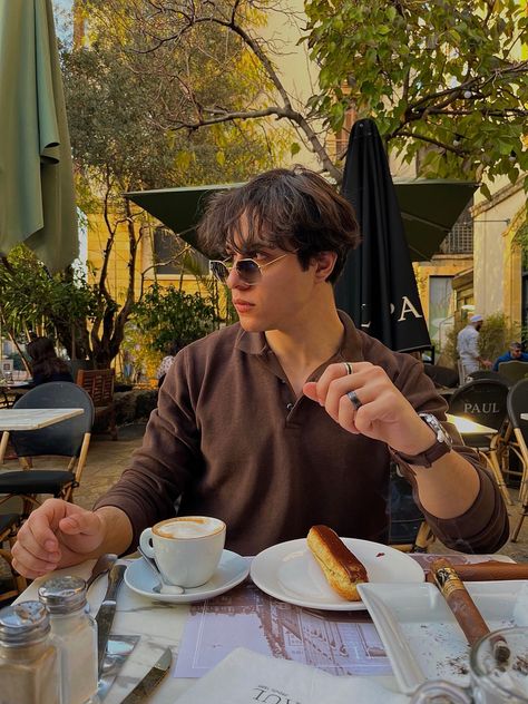 Man At Restaurant Aesthetic, Coffee Shops Poses, Man Aesthetic Pose, Guy In Coffee Shop Aesthetic, Cafe Pictures Men, Aesthetic Posing Ideas Men, Pose In Cafe Shop, Men Coffee Shop Photoshoot, Men Cafe Photoshoot