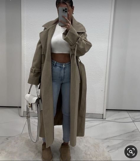 Elevated Fall Outfit, Outfit Ideas Hiver, Winter Trench Coat Outfit, Outfit Trench, Mantel Outfit, Chique Outfit, Instagram Baddie, Classy Winter Outfits, Mode Zara