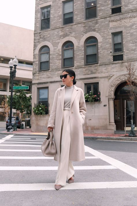 affordable wool coat + wide leg trousers monochromatic cream fall to winter outfit Monochromatic Outfit Cream, Cream Wool Coat Outfit, Cream Coat Outfit Winter, Cream Monochrome Outfit, Cream Coat Outfit, Cream Trousers Outfit, Cloth Styles, Networking Event Outfit, Uniqlo Coat