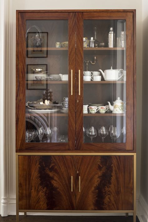 Almirah For Kitchen, Kitchen Cupboard Designs Wood, Dining Cupboard Design, Crokeries Cabinet Design, Kitchen Almirah Designs, Dining Cabinet Ideas, Showcase Design Furniture, Kitchen Crockery Unit Design, Dining Room Cupboards