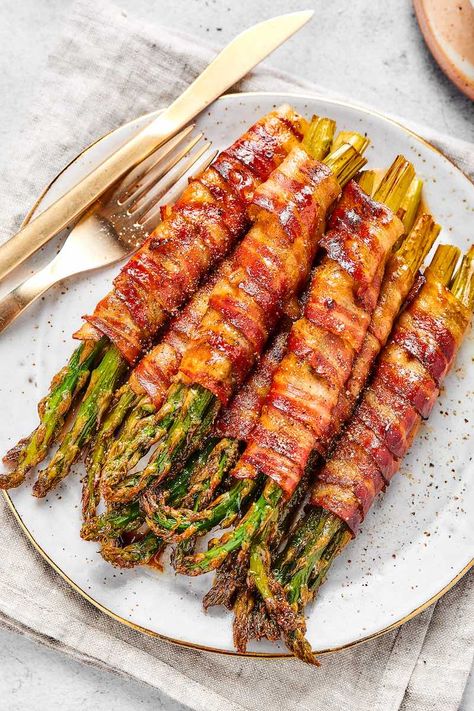 bacon wrapped asparagus. Asparagus And Bacon Wraps, Asparagus Bundles Bacon Wrapped, Asparagus Recipes Bacon Wrapped, Bacon Wrapped Asparagus With Cream Cheese, Oven Roasted Asparagus With Bacon, Oven Baked Bacon Wrapped Asparagus, Asparagus Wrapped In Bacon In Oven, Baked Bacon Wrapped Asparagus, Smoked Bacon Wrapped Asparagus