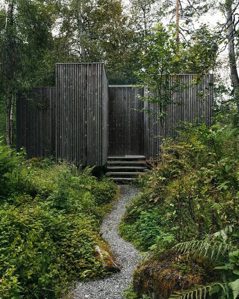 Wooden Structure, Rotorua, Architecture Inspiration, Garden Studio, Forest House, Rustic Gardens, Cabins In The Woods, Kazan, Modernism