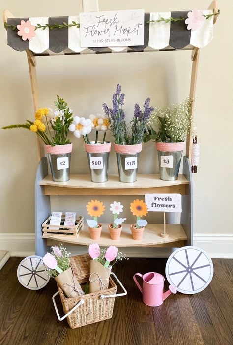 Excited to share this item from my #etsy shop: Dramatic/ pretend Play flower market printables for kids - flower garden/shop #pretendplay #playmoney #kidsactivities #dramaticplay #peonies #paperflowers #daisies #bohodaisies #tulips Flower Shop Display, Dramatic Play Preschool, Dramatic Play Area, Dramatic Play Centers, Printables For Kids, Art Cart, Play Shop, Play Centre, Toddler Play